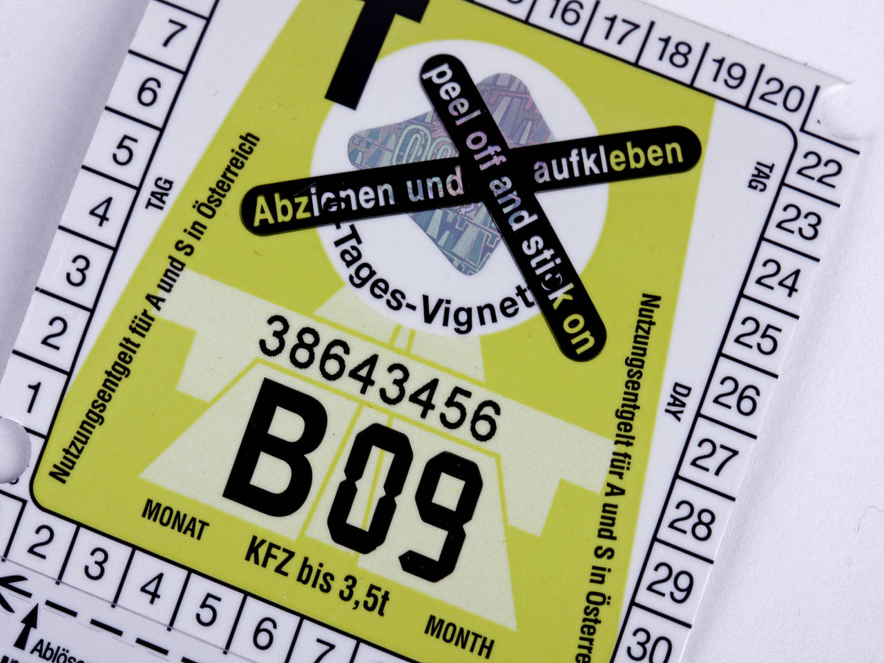  Fotografie Attraktion  Für die Anreise mit dem Auto benötigt man eine Vignette
