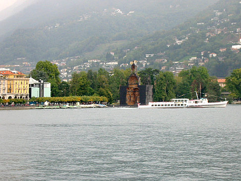 Blick auf die Kirche - Tessin (Lugano)
