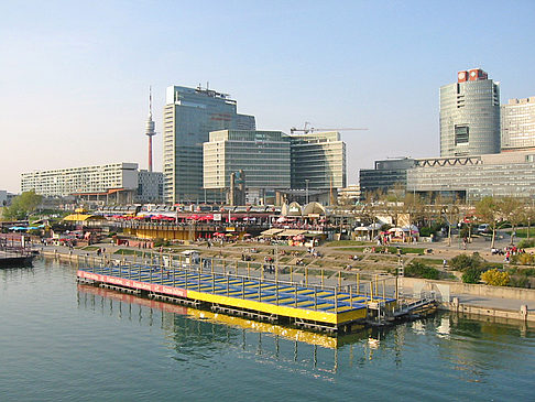 Donauinsel Reichsbrücke Fotos