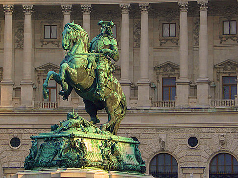 Heldenplatz Bild Sehenswürdigkeit  